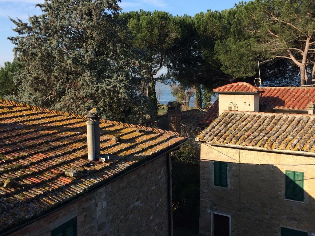 Appartamento San Feliciano Magione Camera foto