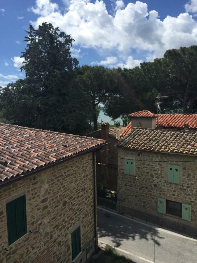 Appartamento San Feliciano Magione Esterno foto